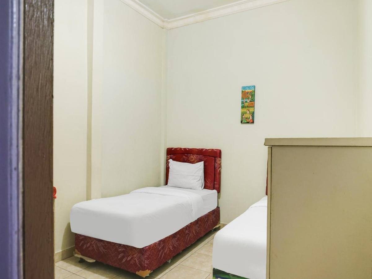 Oyo 2872 Garuda Guest House Banjarmasin  Bagian luar foto