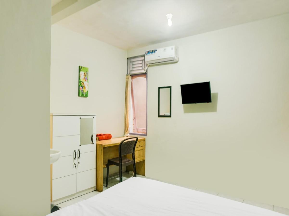 Oyo 2872 Garuda Guest House Banjarmasin  Bagian luar foto