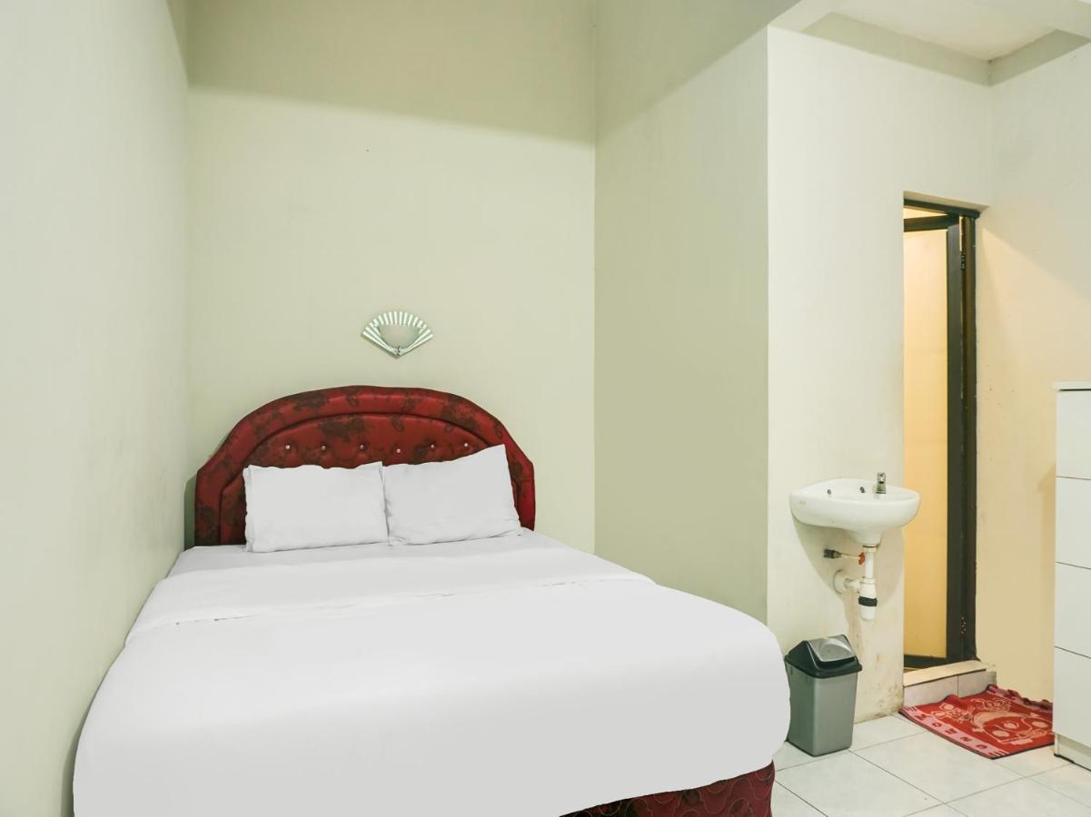 Oyo 2872 Garuda Guest House Banjarmasin  Bagian luar foto