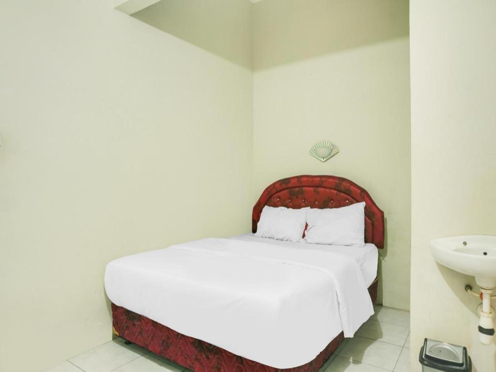 Oyo 2872 Garuda Guest House Banjarmasin  Bagian luar foto